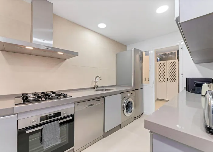 By Riva - Stylish 3 Bedroom Luxury In Naranjos De Lejlighed Marbella