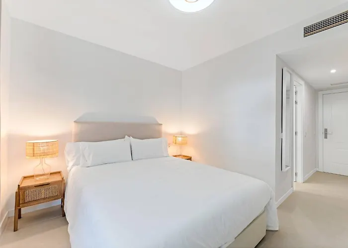 By Riva - Stylish 3 Bedroom Luxury In Naranjos De *
