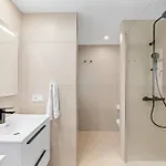 By Riva - Stylish 3 Bedroom Luxury In Naranjos De דירה