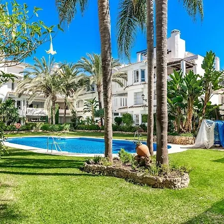 アパート By Riva - Stylish 3 Bedroom Luxury In Naranjos De