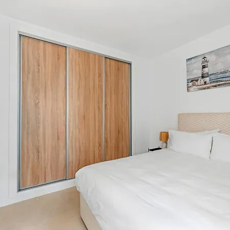 By Riva - Stylish 3 Bedroom Luxury In Naranjos De *