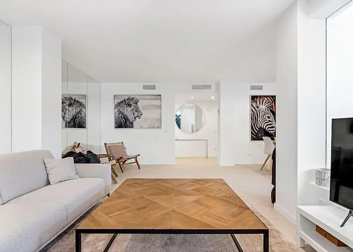 By Riva - Stylish 3 Bedroom Luxury In Naranjos De Lejlighed *