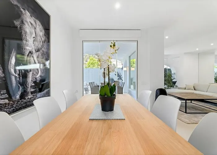 By Riva - Stylish 3 Bedroom Luxury In Naranjos De Lejlighed