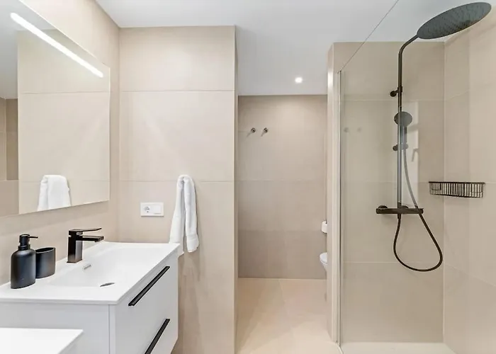 By Riva - Stylish 3 Bedroom Luxury In Naranjos De *