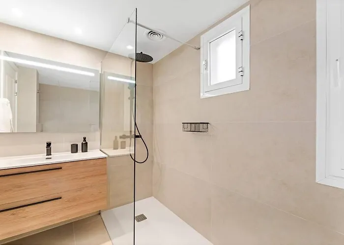 By Riva - Stylish 3 Bedroom Luxury In Naranjos De