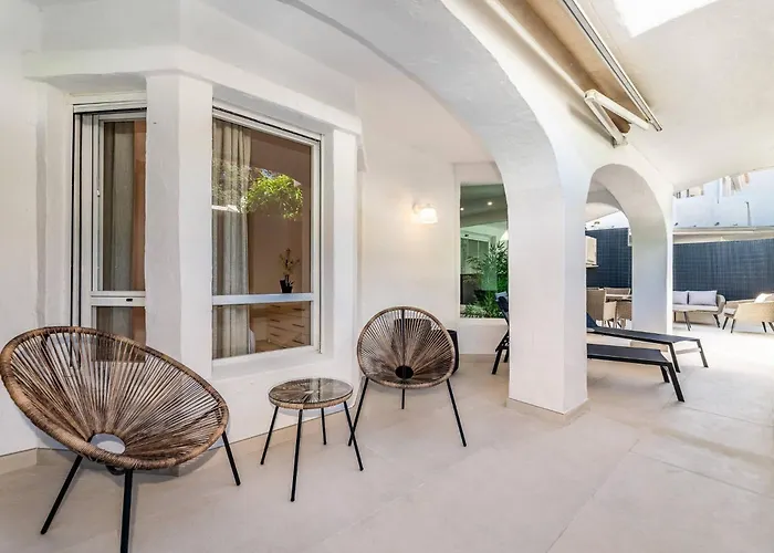 By Riva - Stylish 3 Bedroom Luxury In Naranjos De