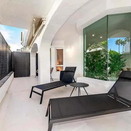 Apartment By Riva - Stylish 3 Bedroom Luxury In Naranjos De Marbella